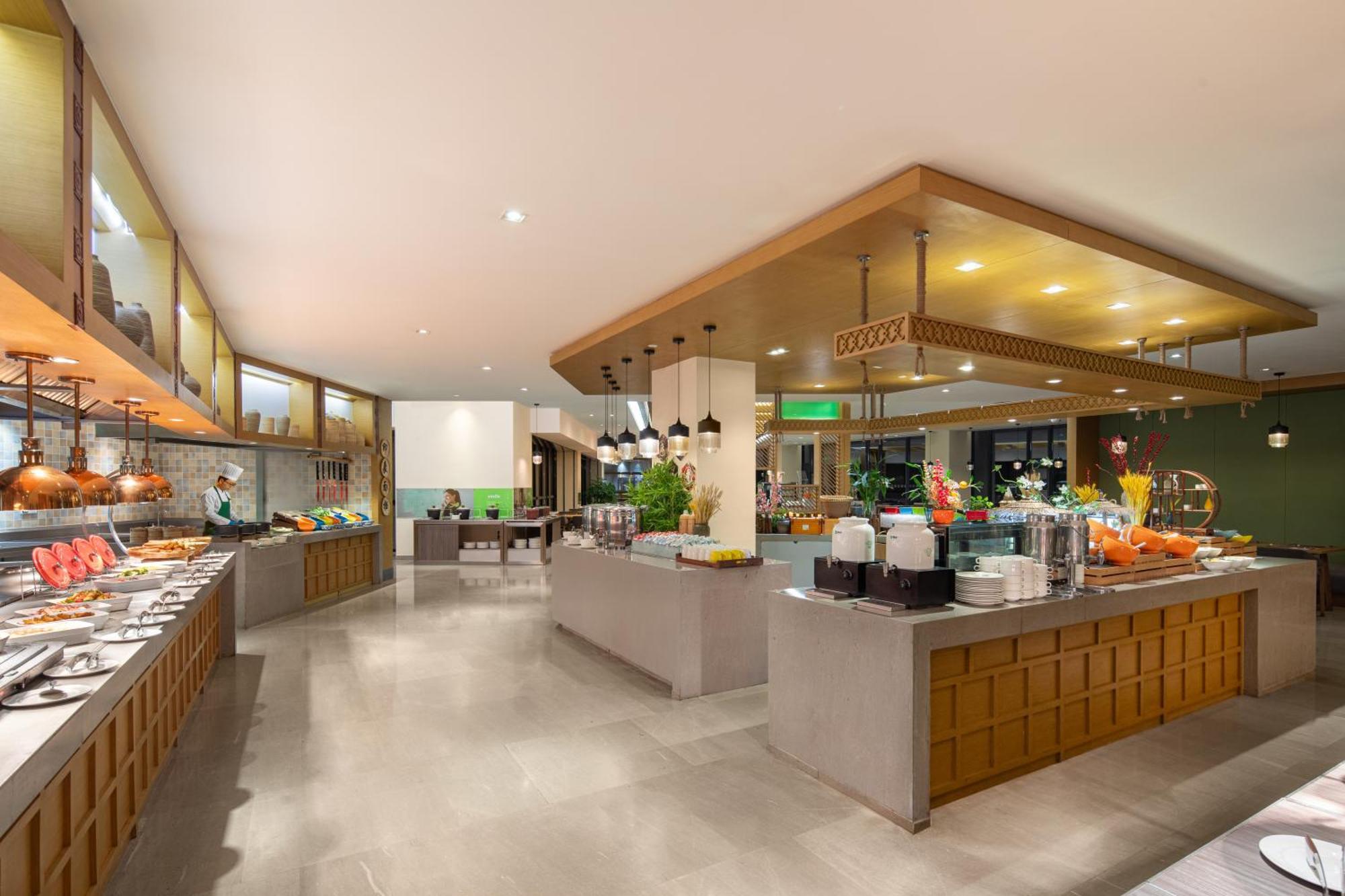 Holiday Inn Chengdu Airport By Ihg Exterior photo
